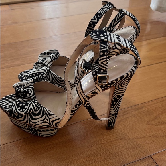 Loeffler Randall Bow Platform Sandals Black White Size 8 Geometric Maximalist - Picture 3 of 10